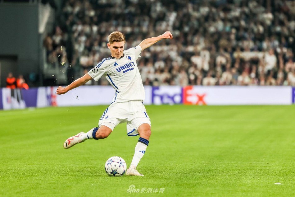 夺占据主动 夺占据主动